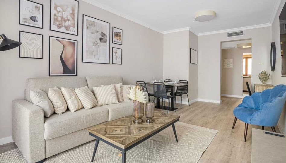 Penthouse in El Paraíso Barronal, Estepona